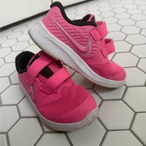 Nike toddler Bright Pink Velcro Sneakers with White Soles